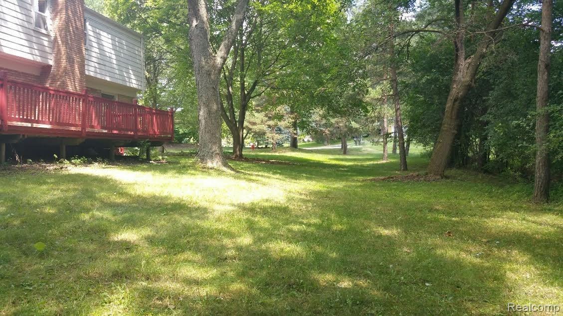 4954 Green Road West Bloomfield, MI 48323 - Photo 21 of 21 GreenBy2.jpg