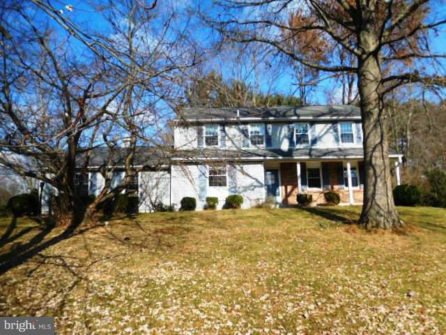 21913 Foxlair Road Gaithersburg, MD 20882 - Photo 1 of 21 Exterior (Front)