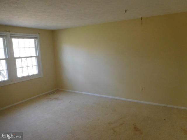 21913 Foxlair Road Gaithersburg, MD 20882 - Photo 11 of 21 Bedroom