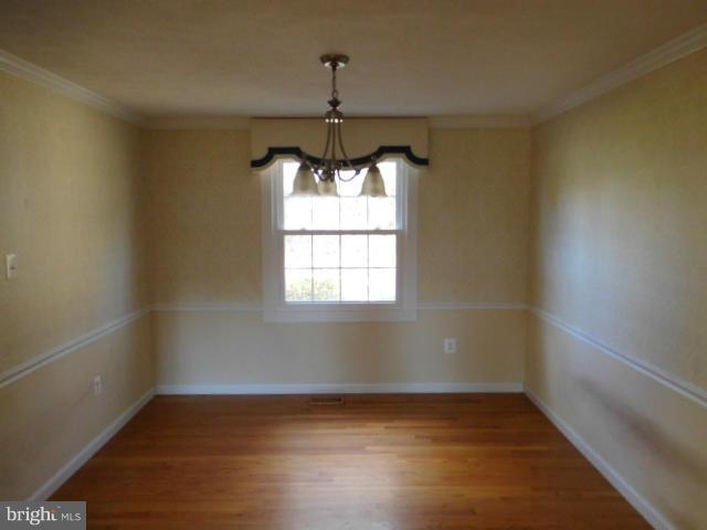 21913 Foxlair Road Gaithersburg, MD 20882 - Photo 3 of 21 Dining Room