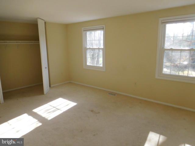 21913 Foxlair Road Gaithersburg, MD 20882 - Photo 10 of 21 Bedroom
