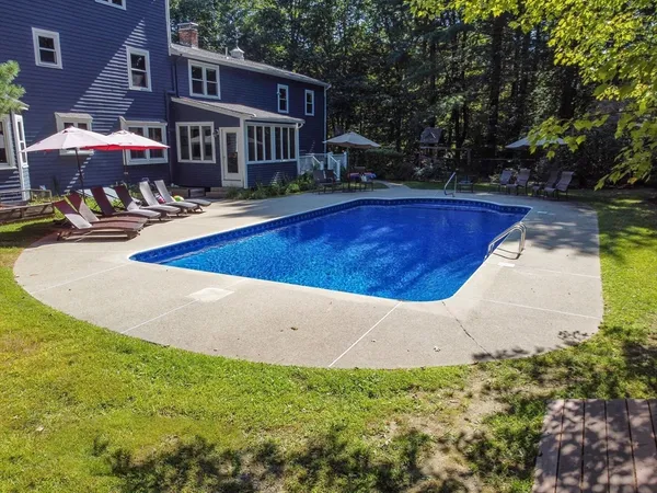 $1,399,000 | 28 Sunnyrock Drive, Walpole, MA 02081