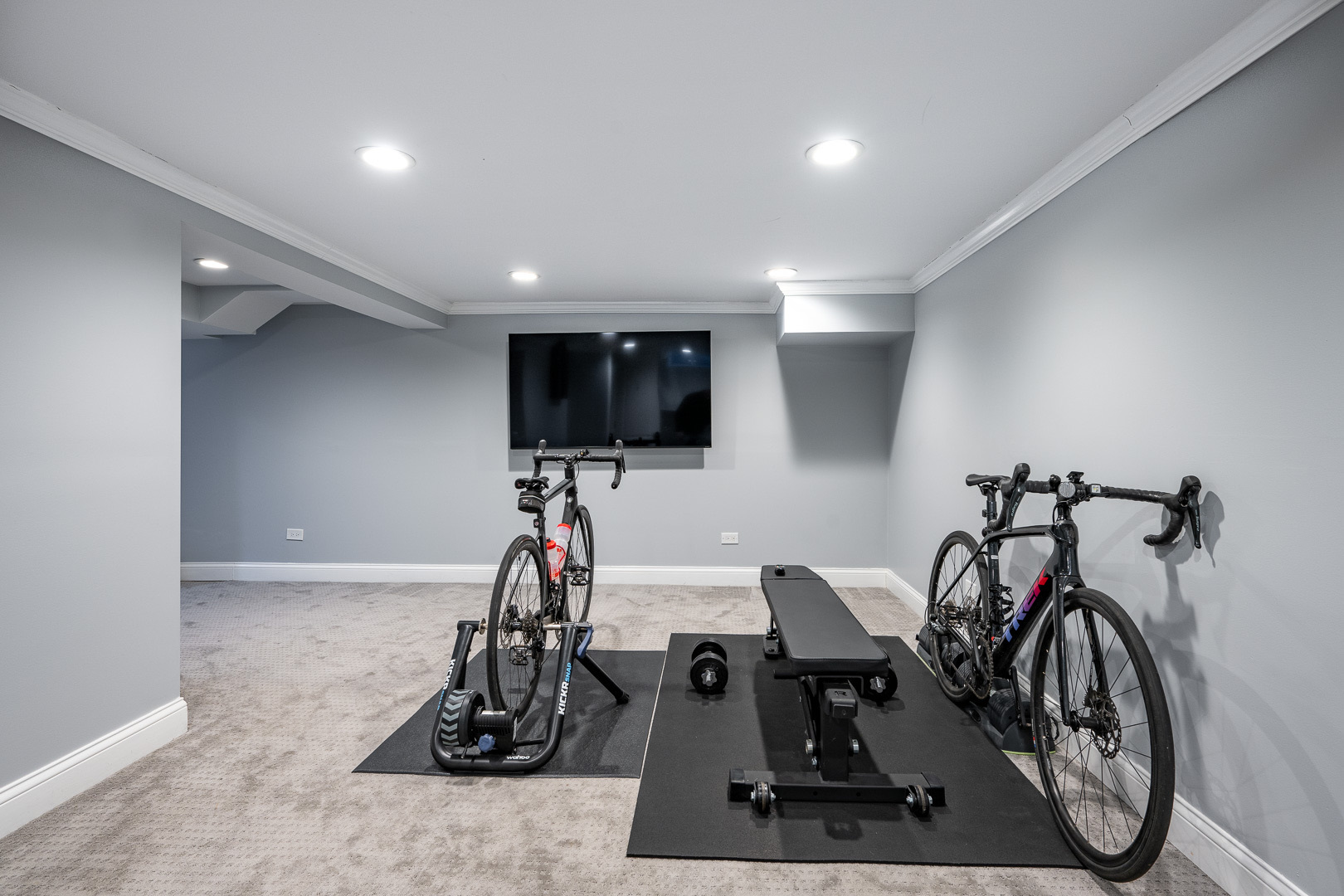 2637 Glenview Road Glenview, IL 60025 - Photo 13 of 22