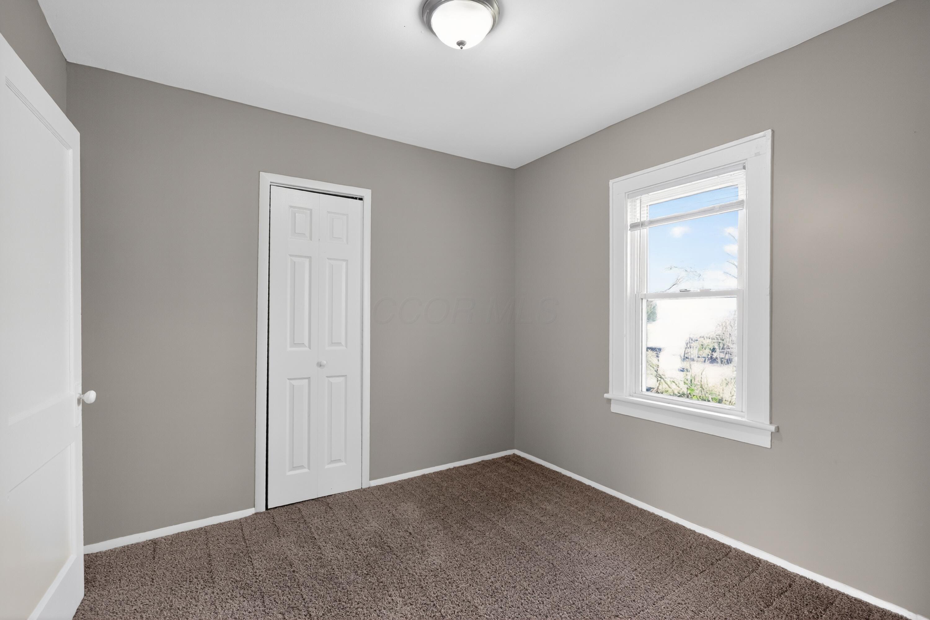 2025 Sale Road Columbus, OH 43224 - Photo 22 of 31 22_2025_Sale_Rd-Bedroom-e-14