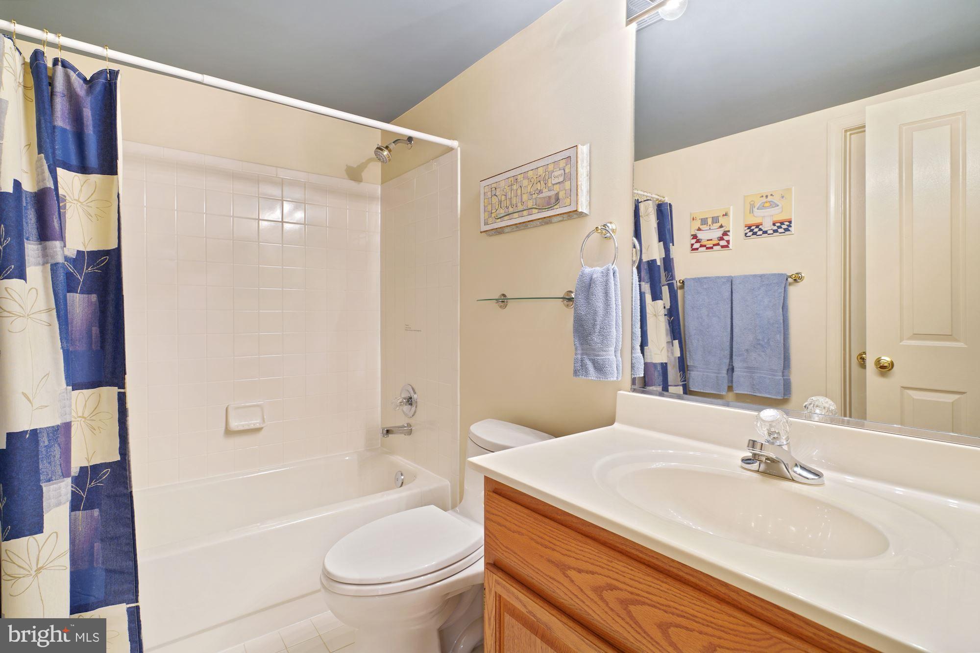 7912 Turncrest Drive Potomac, MD 20854 - Photo 26 of 35