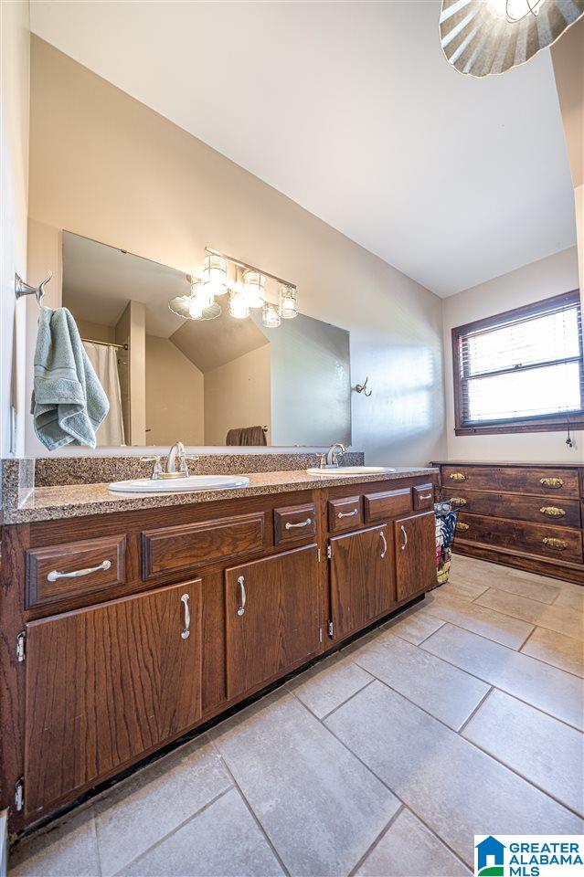 85 Laurel Road Calera, AL 35040 - Photo 15 of 43