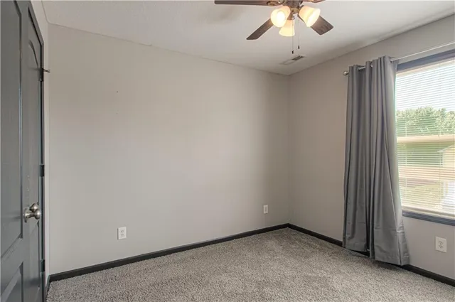 $340,000 | 1818 Lauren Lane, Kearney, MO 64060