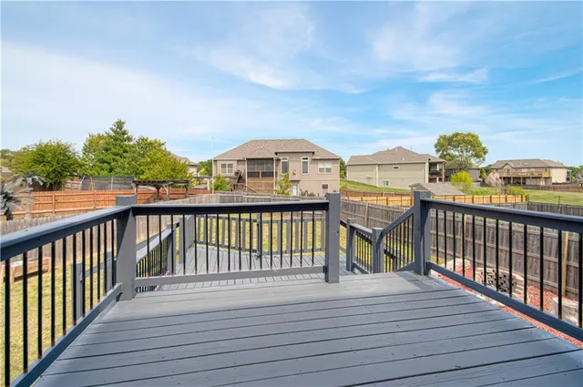 $340,000 | 1818 Lauren Lane, Kearney, MO 64060