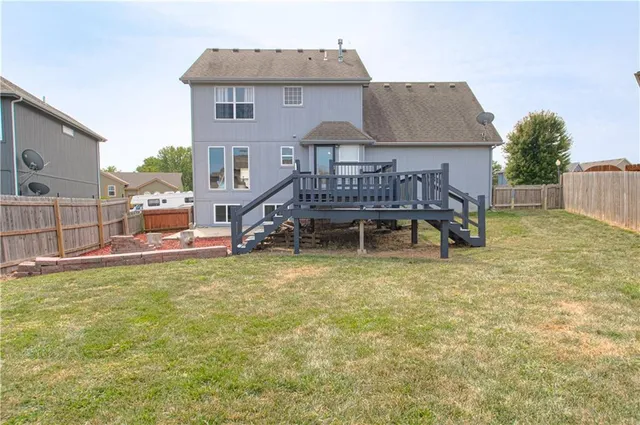 $340,000 | 1818 Lauren Lane, Kearney, MO 64060