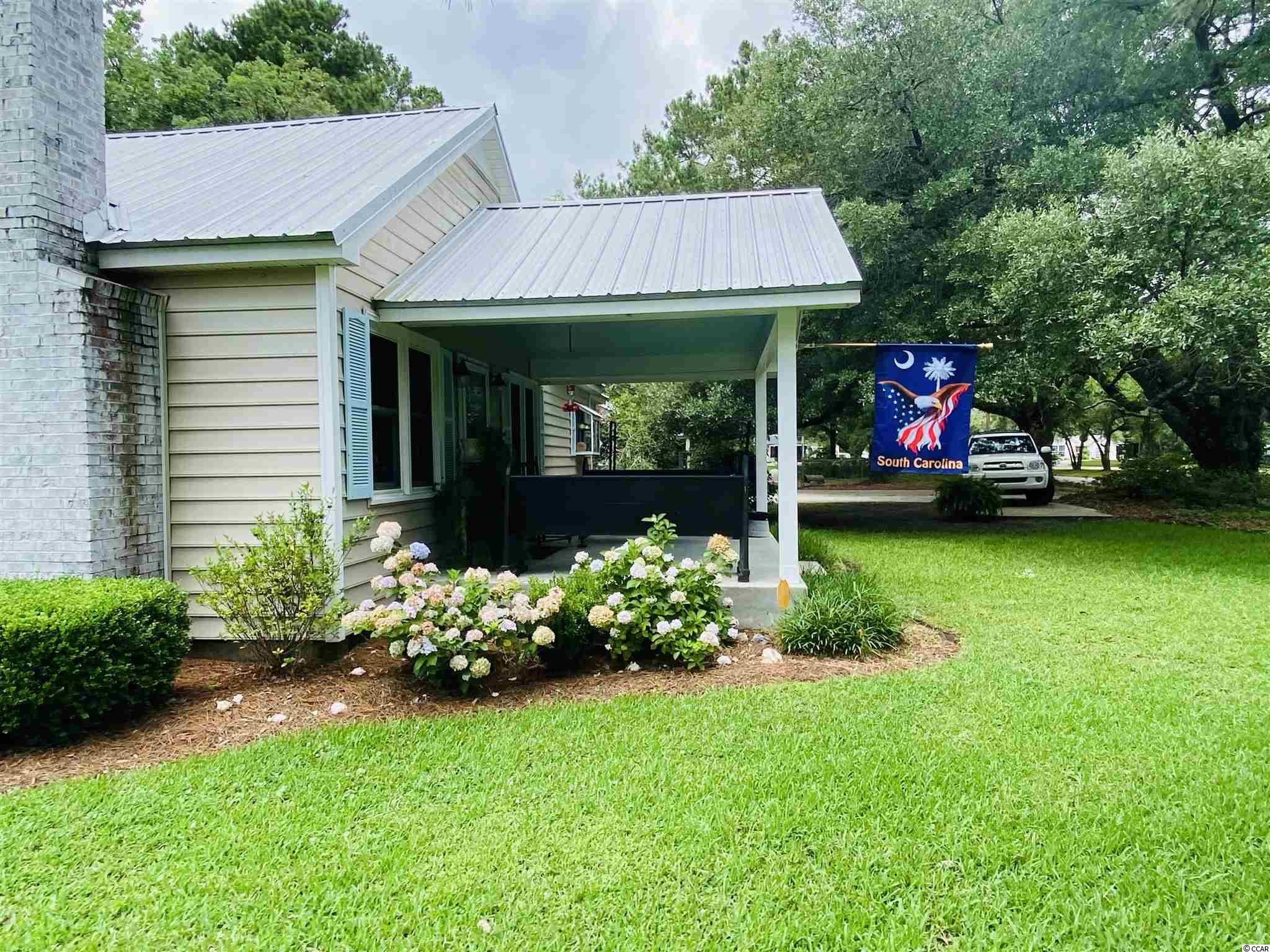 2004 Oak Street Georgetown, SC 29440 - Photo 3 of 34