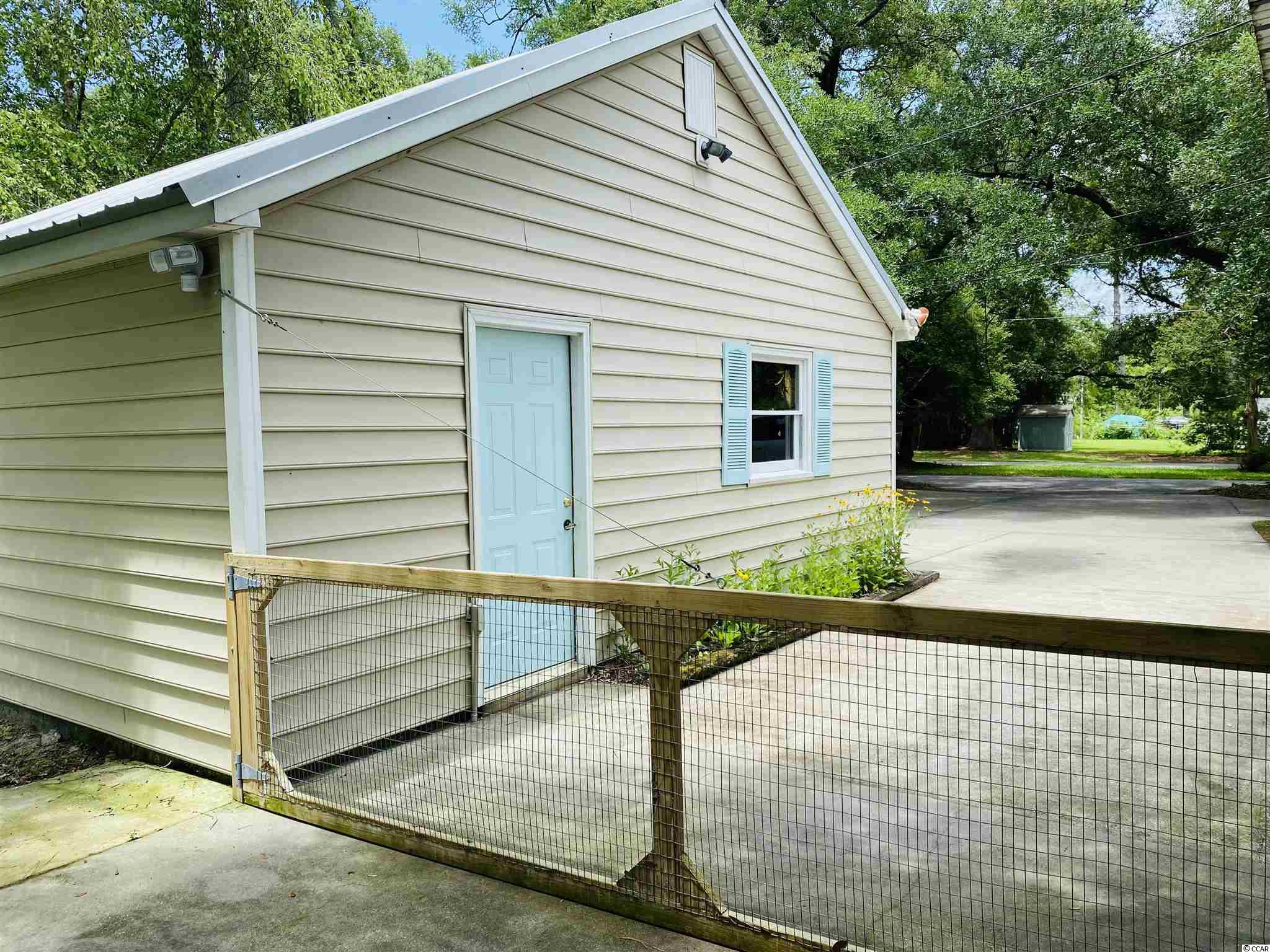 2004 Oak Street Georgetown, SC 29440 - Photo 26 of 34