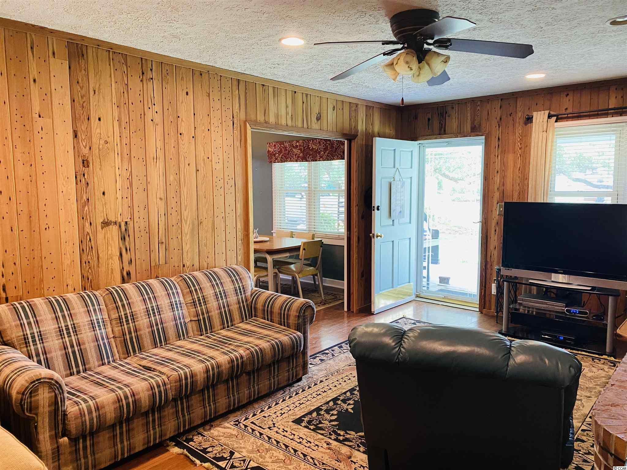 2004 Oak Street Georgetown, SC 29440 - Photo 5 of 34