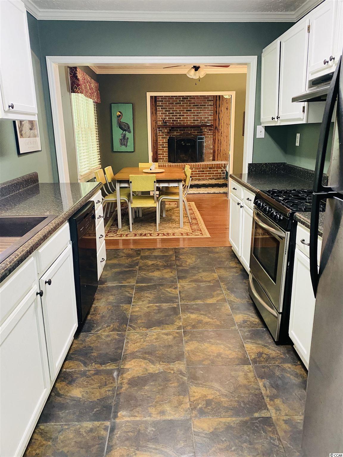 2004 Oak Street Georgetown, SC 29440 - Photo 8 of 34