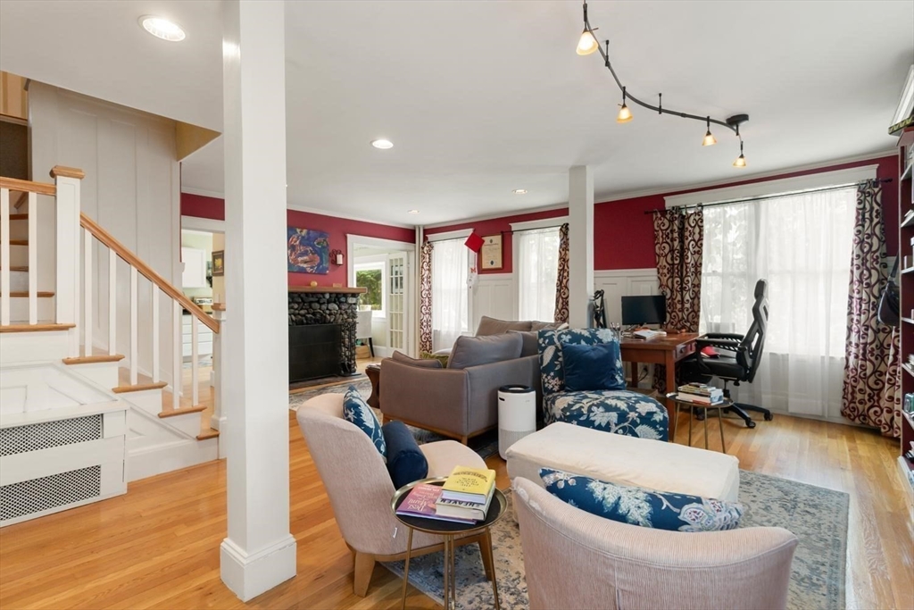 635 Adams Street Milton, MA 02186 - Photo 11 of 30