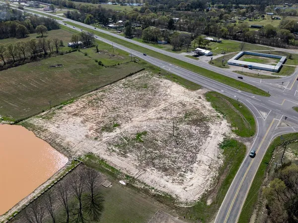 $699,000 | 10670 Highway 271, Powderly, TX 75473