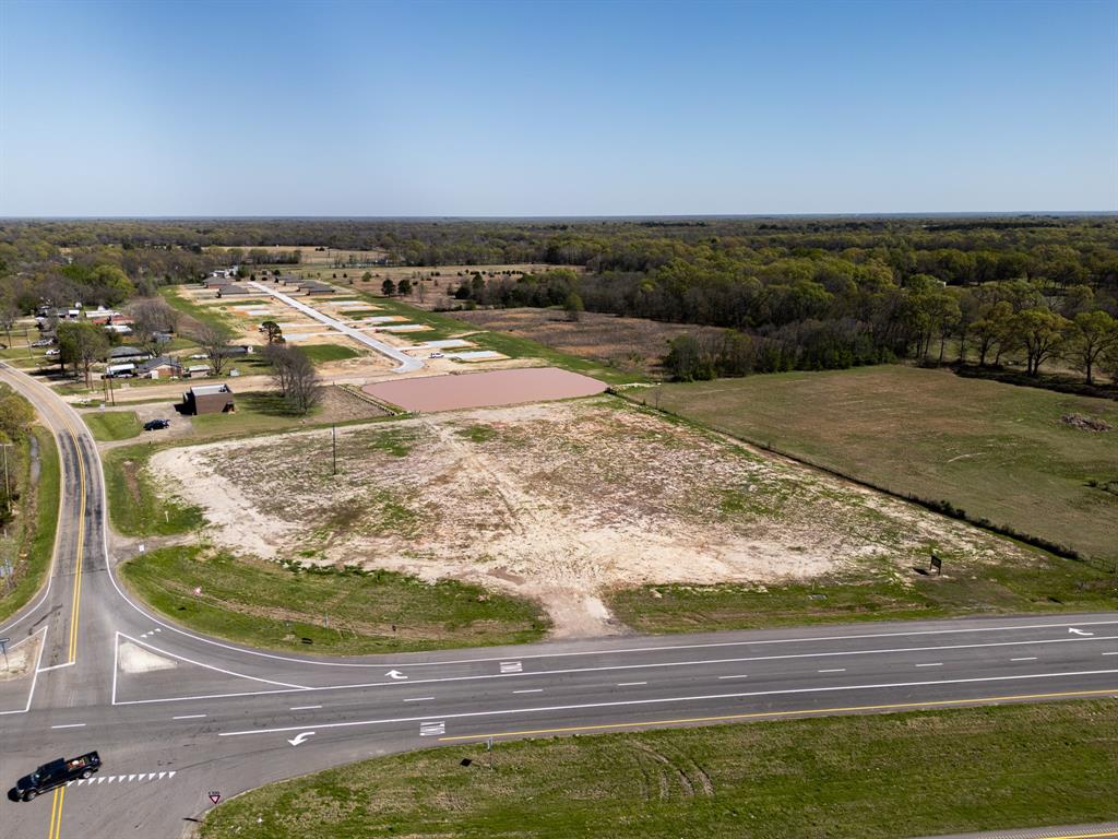 10670 Highway 271 Powderly, TX 75473 - Photo 7 of 11