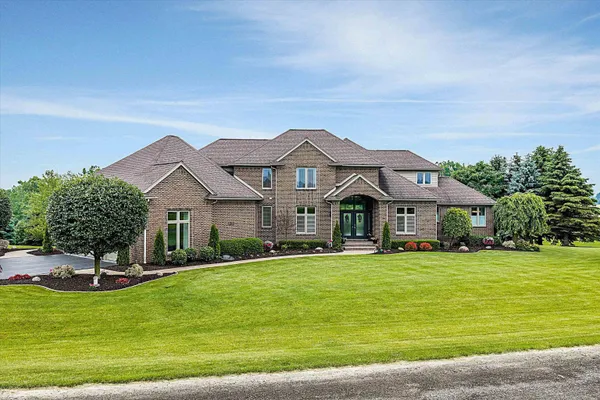 $1,295,000 | 68223 Hillside Lane, Washington, MI 48095