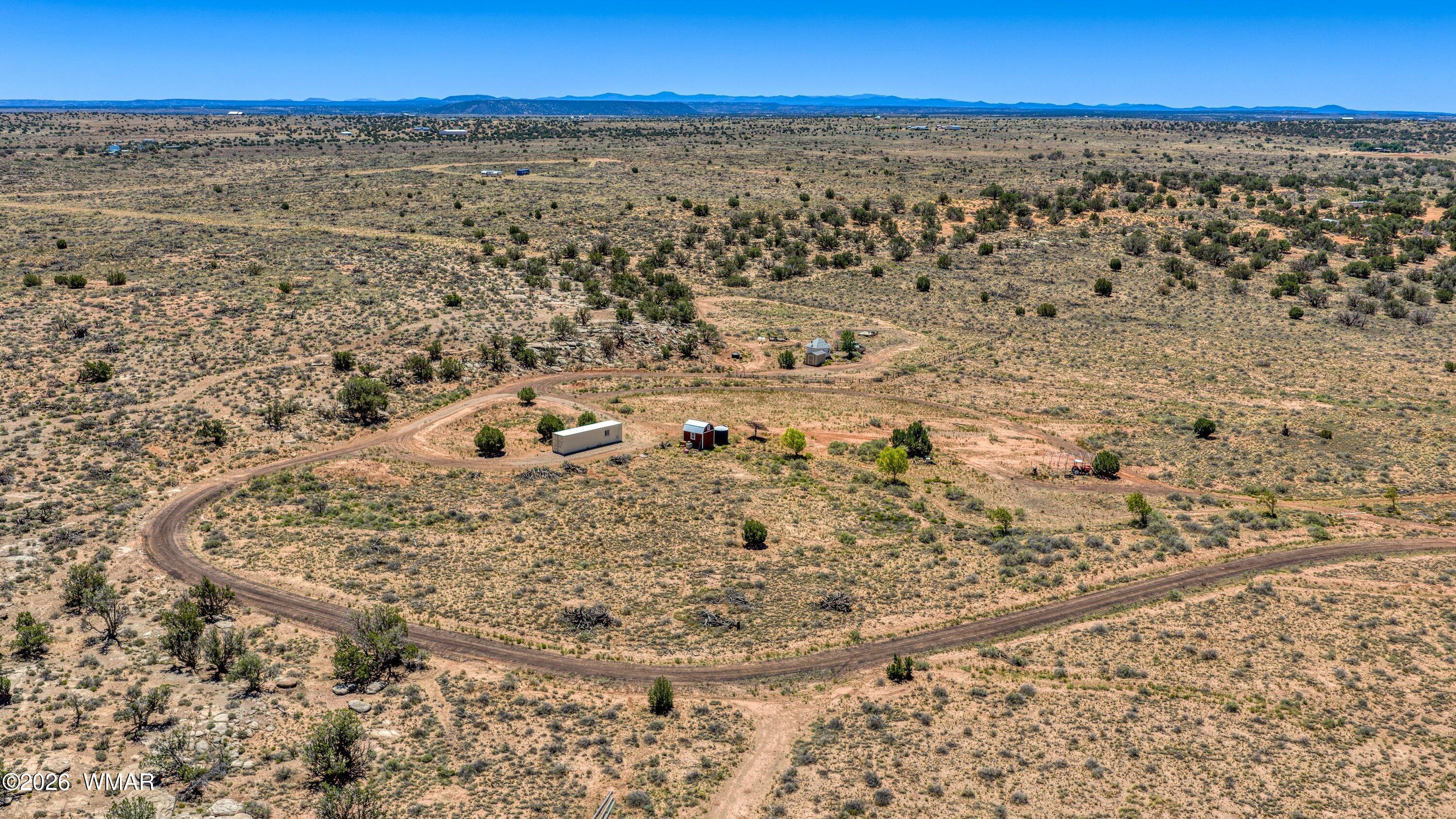 8338 Chipewa Trail Snowflake, AZ 85937 - Photo 6 of 29 Driveway
