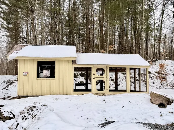 $299,900 | 9689 Erie Canal Road, Croghan, NY 13327