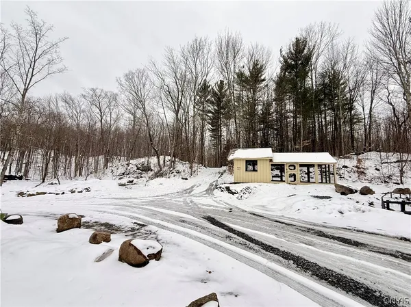 $299,900 | 9689 Erie Canal Road, Croghan, NY 13327