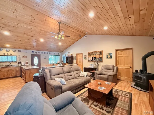 $299,900 | 9689 Erie Canal Road, Croghan, NY 13327