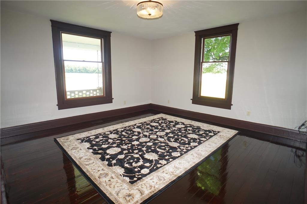 1624 State Rte 101 Dillsboro, IN 47018 - Photo 4 of 11 Gallery Image 4
