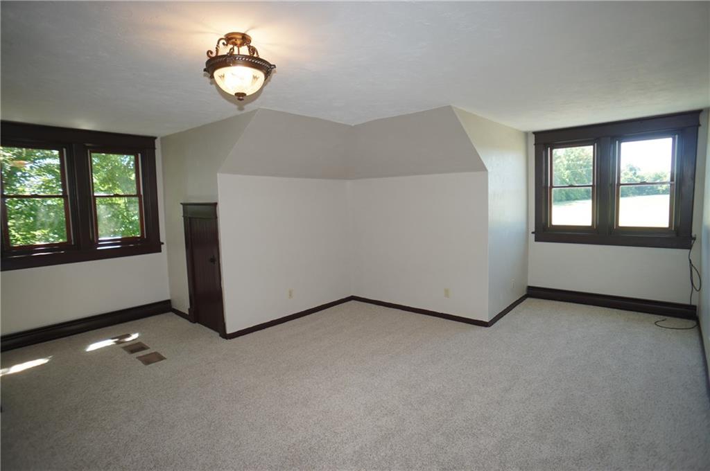 1624 State Rte 101 Dillsboro, IN 47018 - Photo 8 of 11 Gallery Image 8