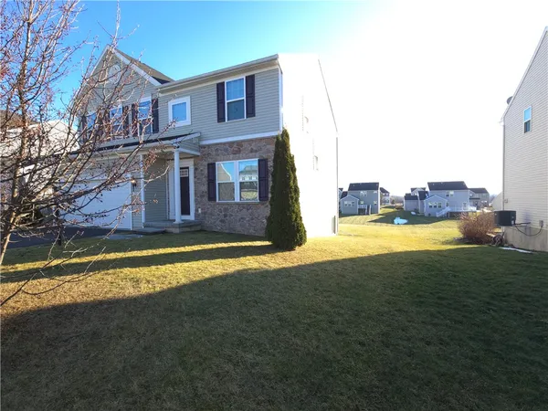 $2,650 | 251 Elmcrest Rise, Henrietta, NY 14586