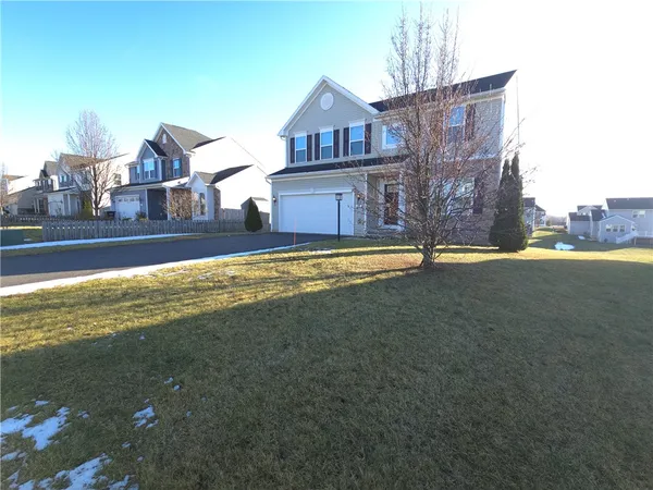 $2,650 | 251 Elmcrest Rise, Henrietta, NY 14586