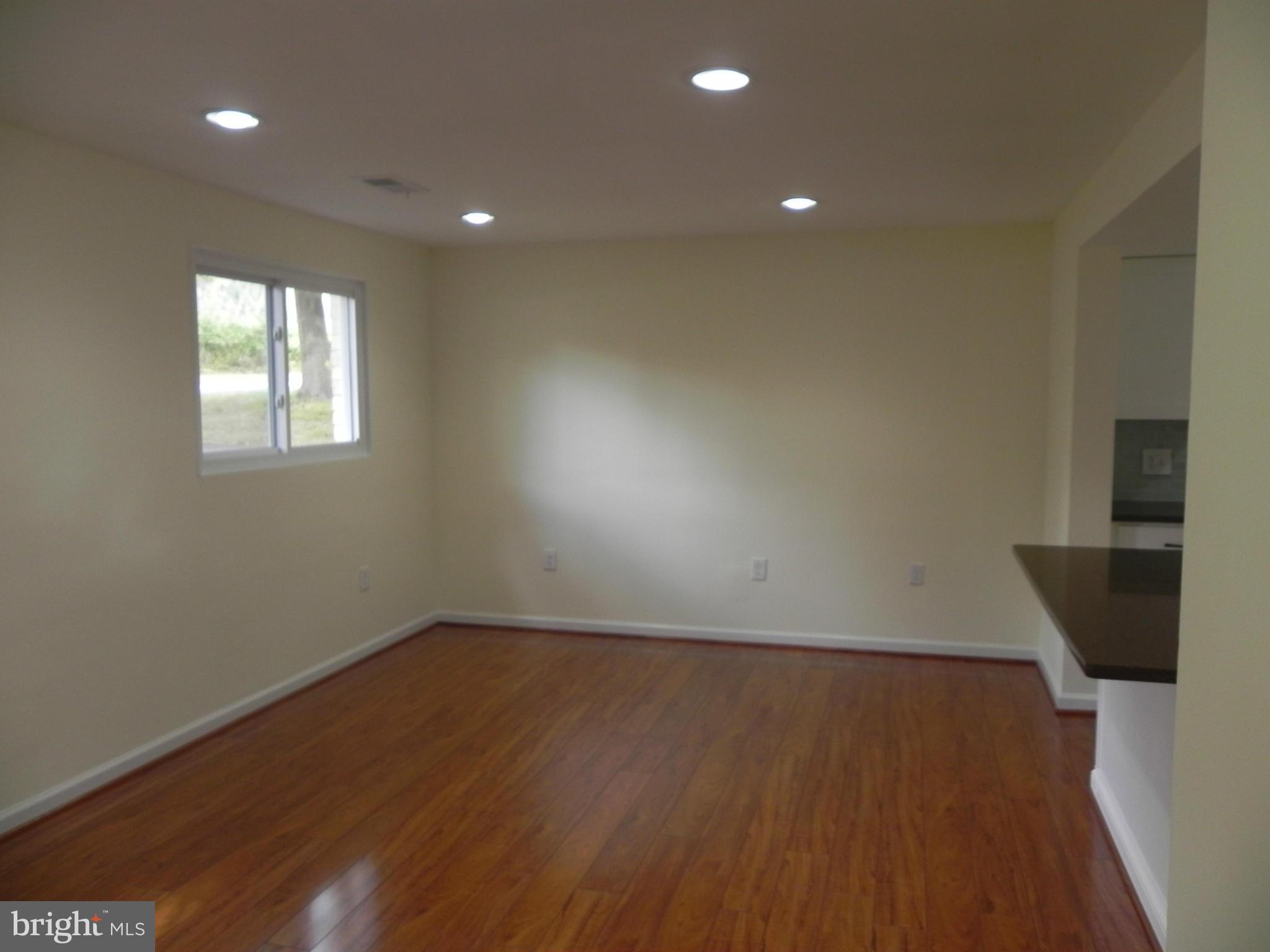 4006 Highview Drive Silver Spring, MD 20906 - Photo 9 of 30 Family Room