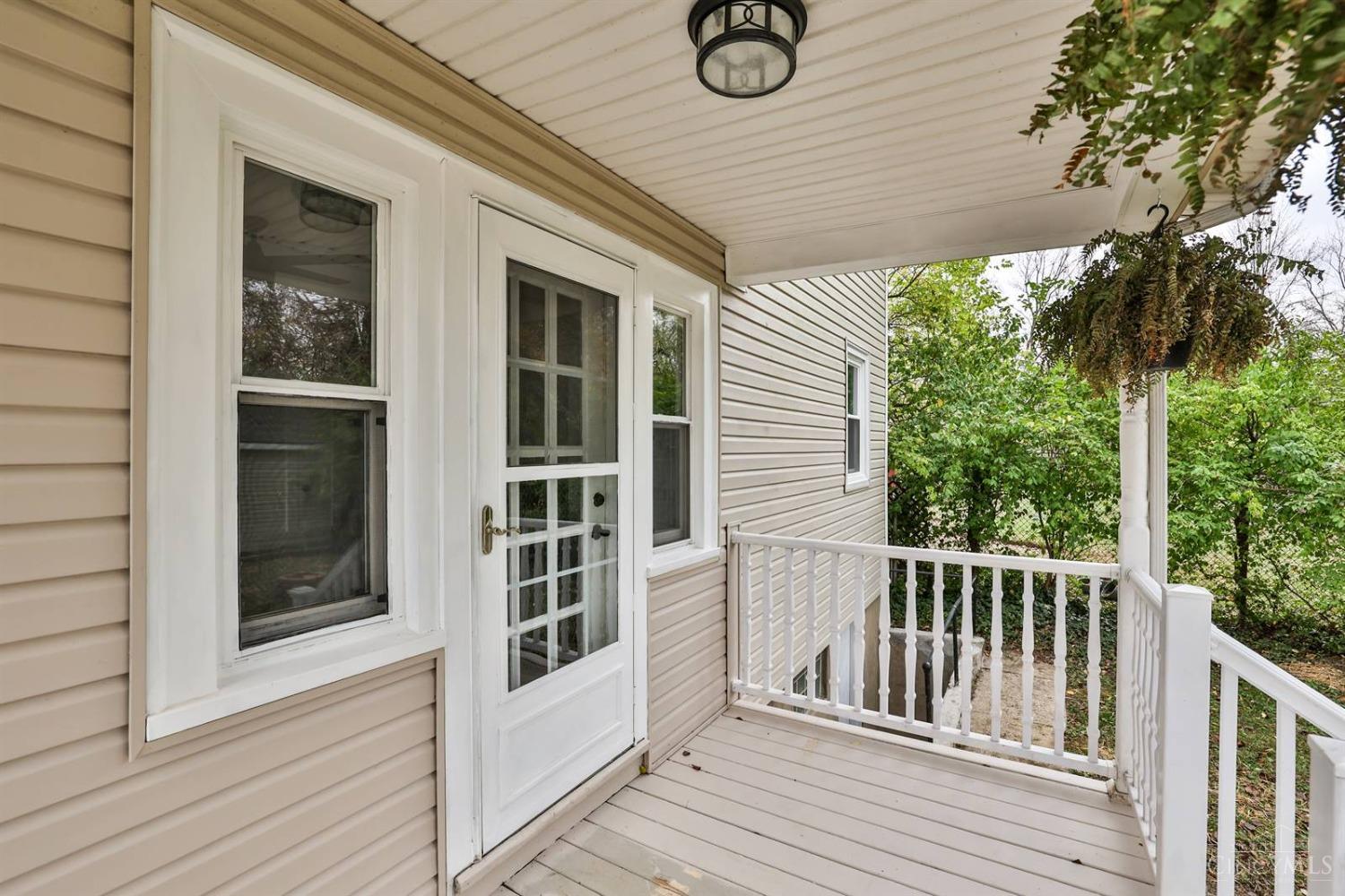 4100 Watterson Street Cincinnati, OH 45227 - Photo 42 of 47