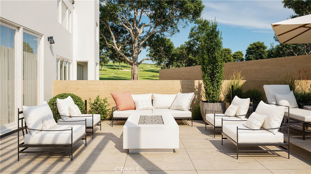 25 Remy Lane Montebello, CA 90640 - Photo 4 of 49 a outdoor space with a couch