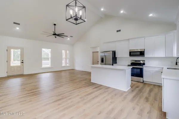 $329,000 | 4300 Firetower Road, Kiln, MS 39556