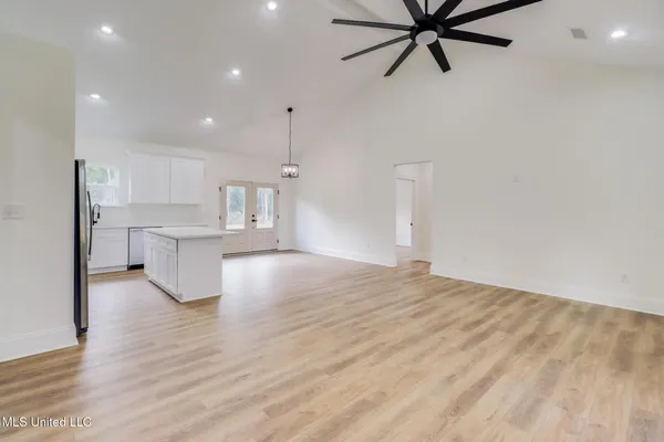 $329,000 | 4300 Firetower Road, Kiln, MS 39556