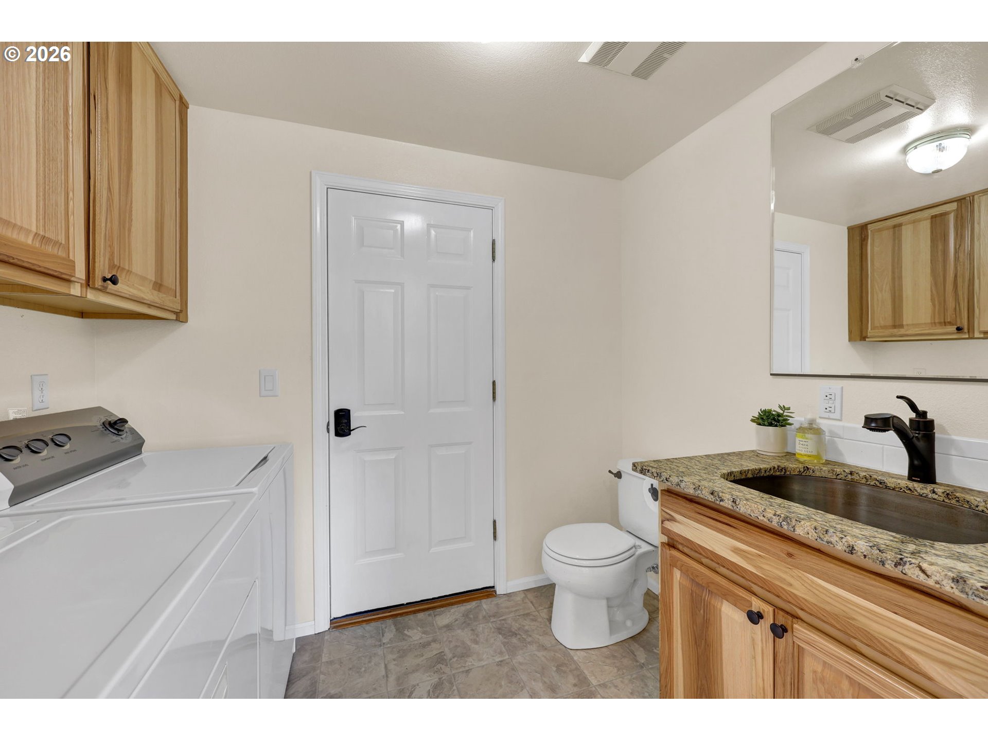 2954 Brett Loop Eugene, OR 97404 - Photo 34 of 46