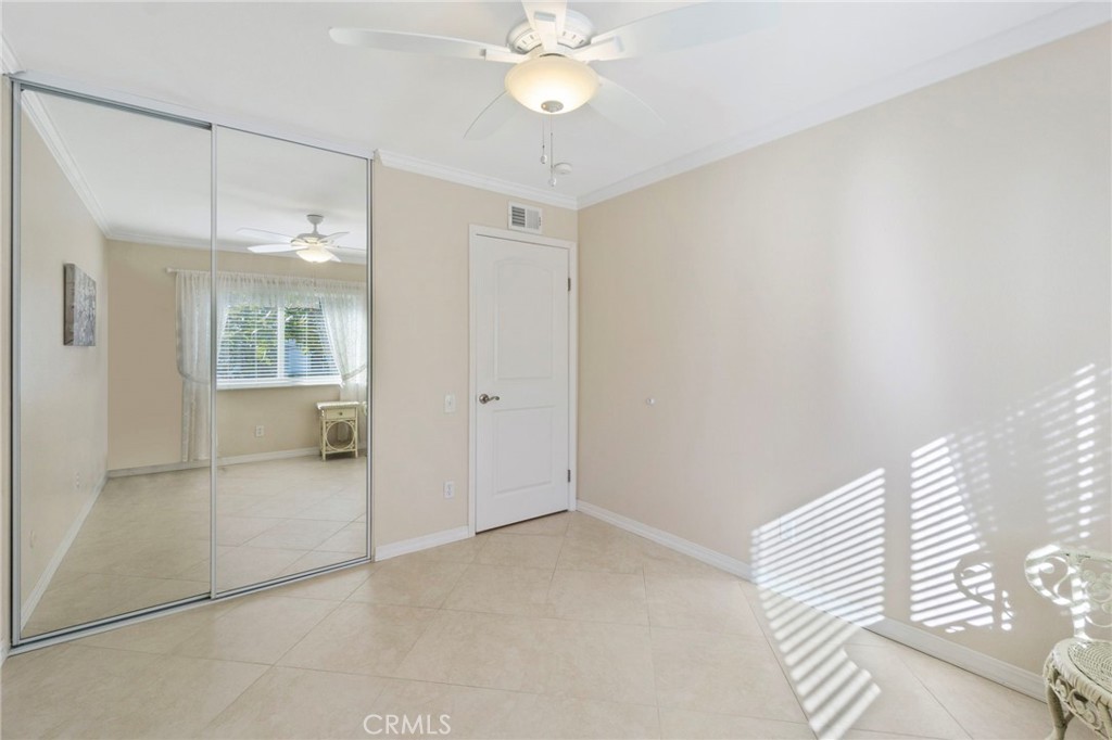 23641 Vía Garfias Mission Viejo, CA 92692 - Photo 14 of 22