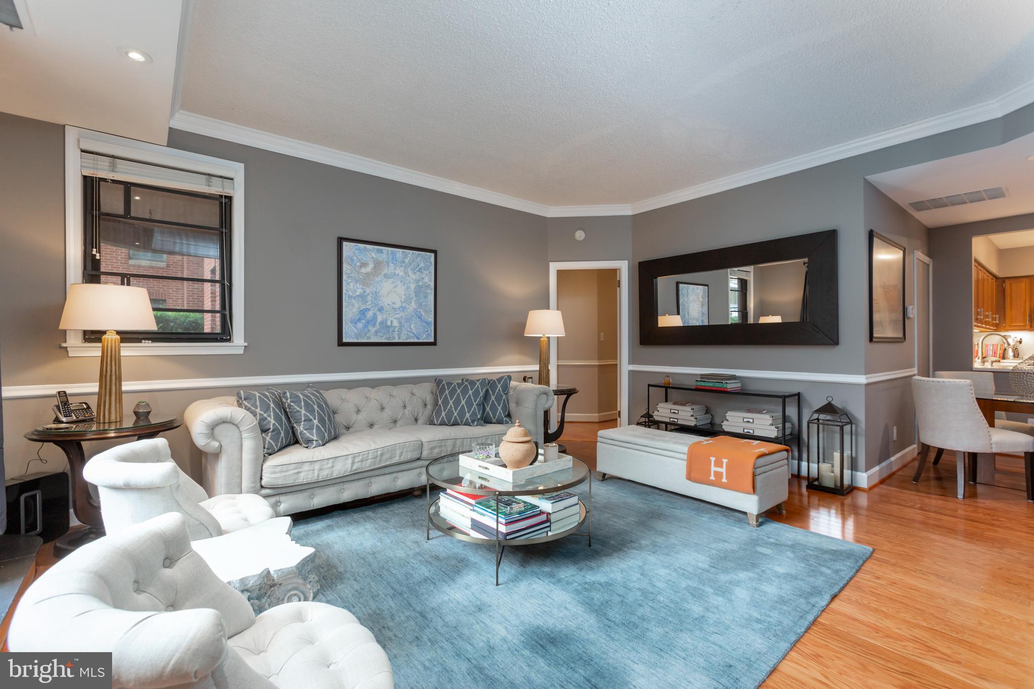 1080 Wisconsin Avenue Northwest, Unit 1011 Washington, DC 20007 - Photo 7 of 30 Living room