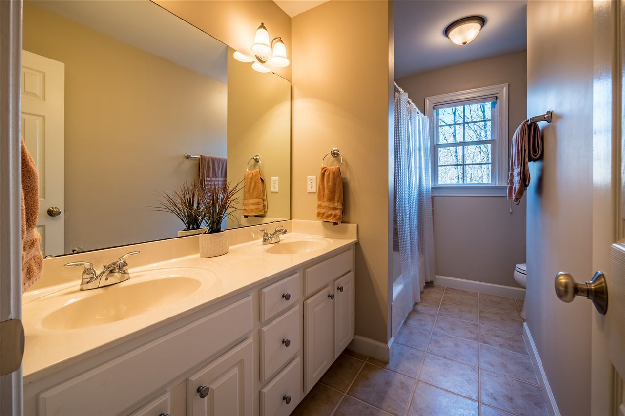 12733 Amoretto Way Raleigh, NC 27613 - Photo 18 of 30 Photo 18