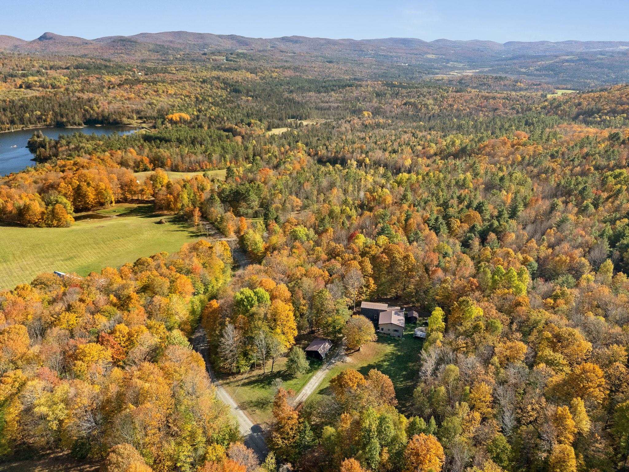 58 Maplecrest Road Barre Town, VT 05641 - Photo 3 of 57