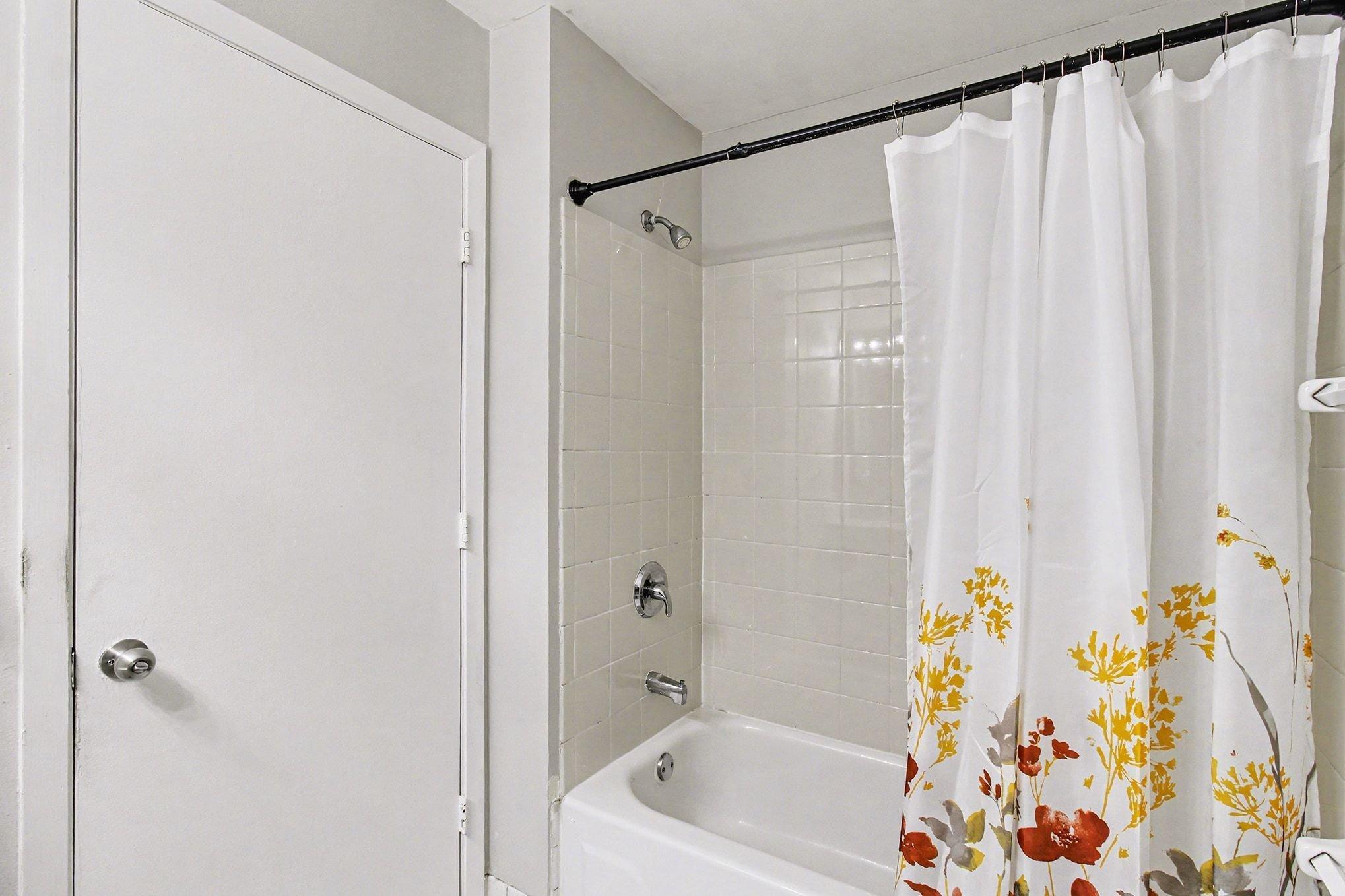 4110 Rahn Road, Unit 201 Eagan, MN 55122 - Photo 17 of 24