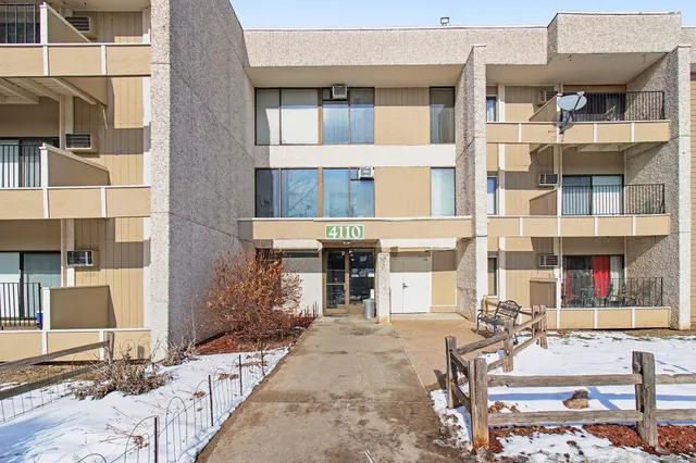 $100,000 | 4110 Rahn Road, Unit 201, Eagan, MN 55122