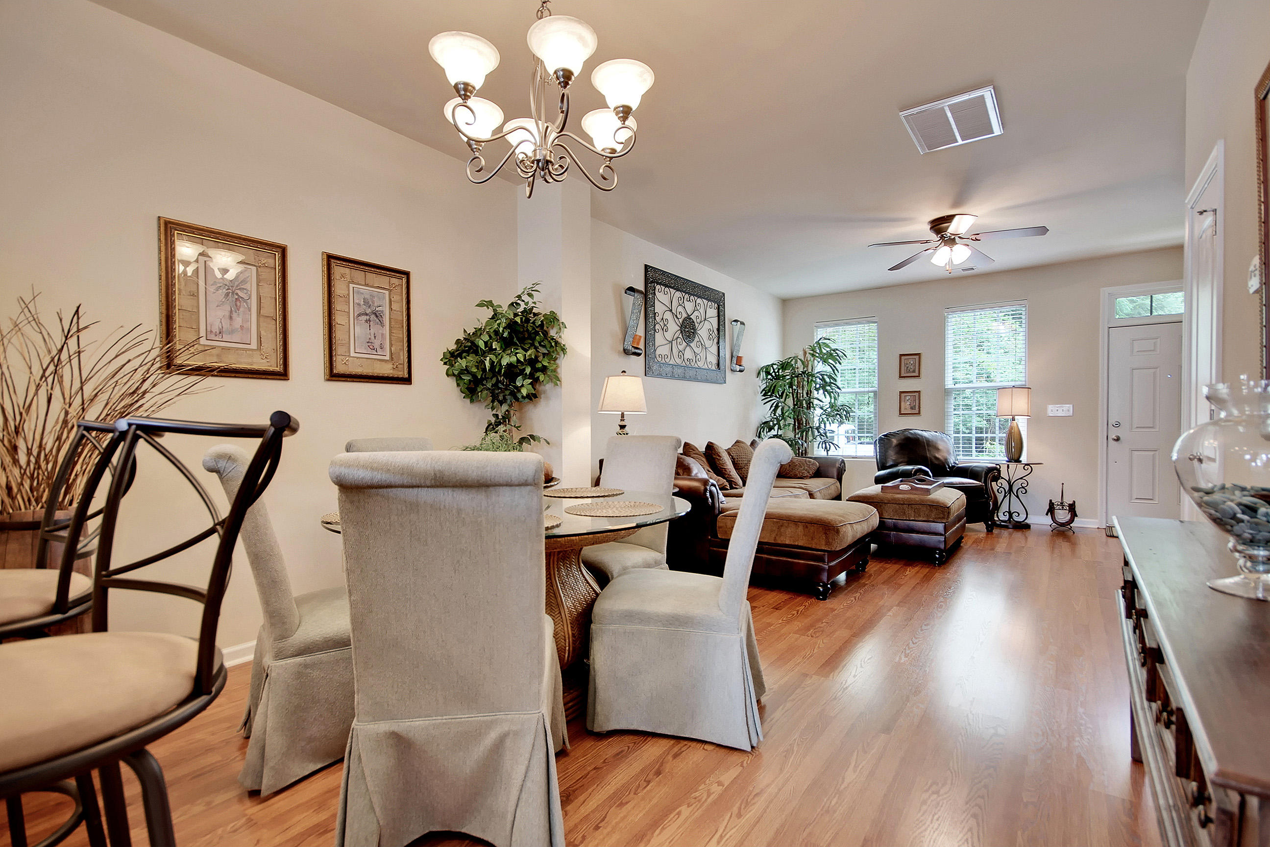 832 Rue Drive Charleston, SC 29414 - Photo 4 of 27 IMG_8095_IMG_8102 copy