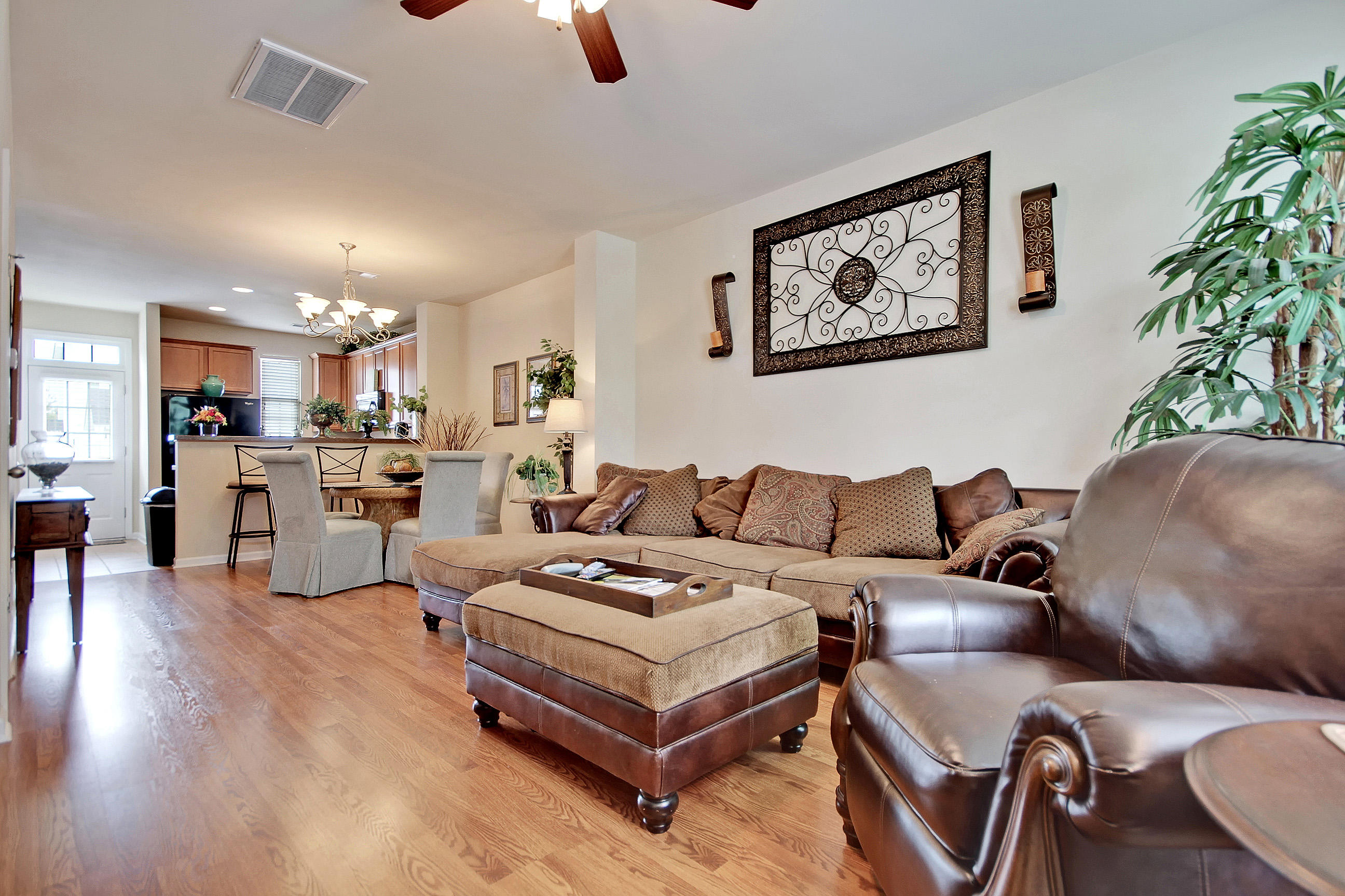 832 Rue Drive Charleston, SC 29414 - Photo 5 of 27 IMG_8145_IMG_8153 copy