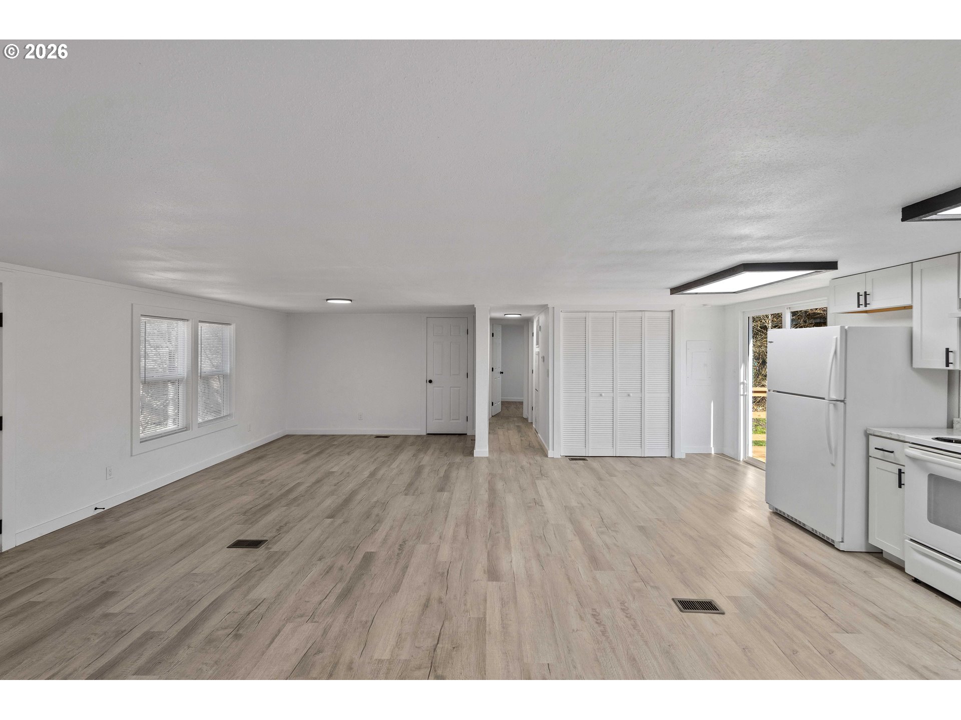 63645 Grand Road Coos Bay, OR 97420 - Photo 13 of 36