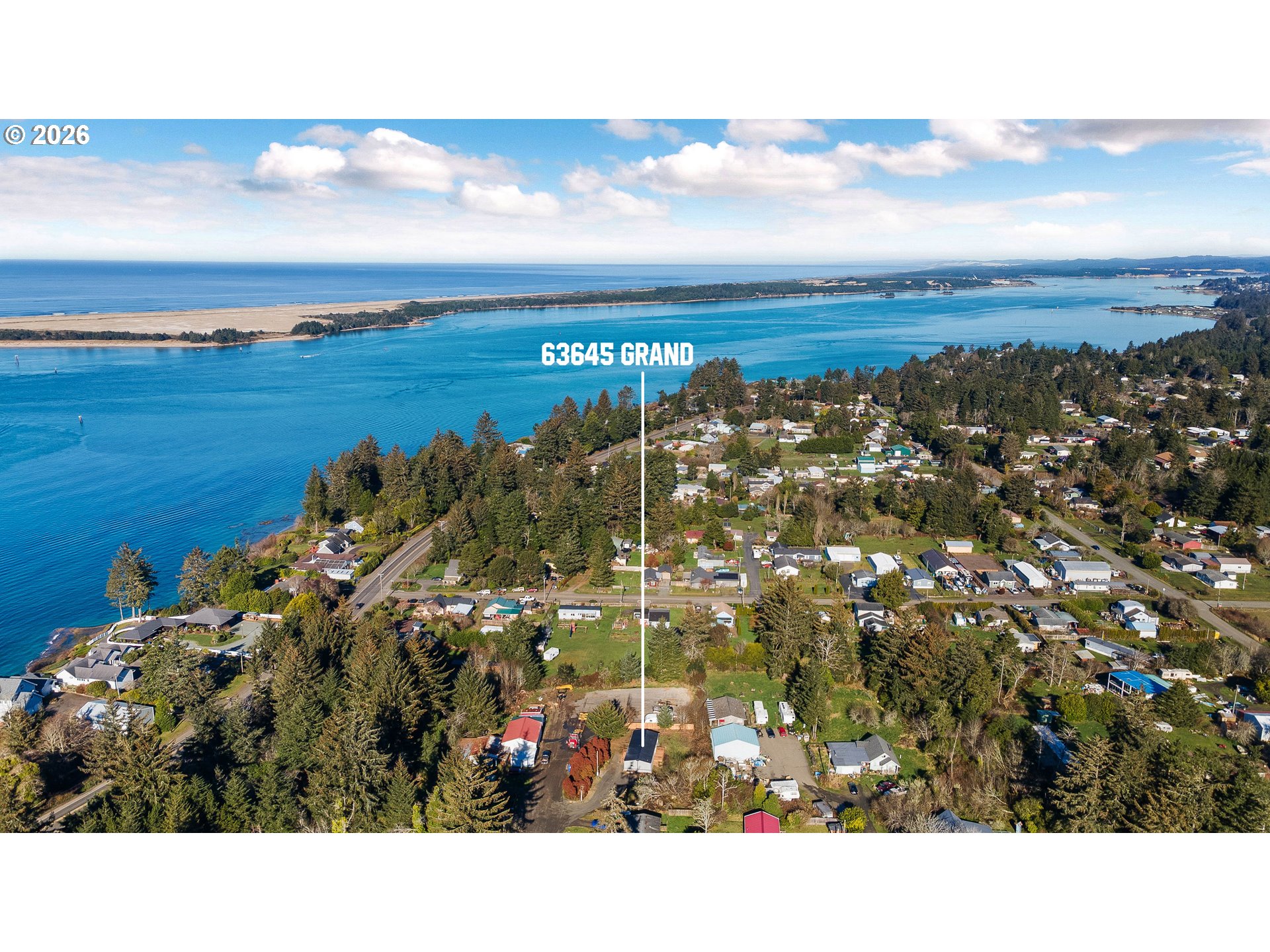 63645 Grand Road Coos Bay, OR 97420 - Photo 2 of 36