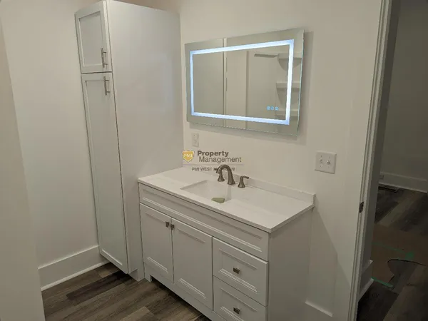 $500,000 | 822 Nagold Street Northwest, Grand Rapids, MI 49504