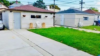 $1,350 | 4421 North Kimball Avenue, Unit G, Chicago, IL 60625