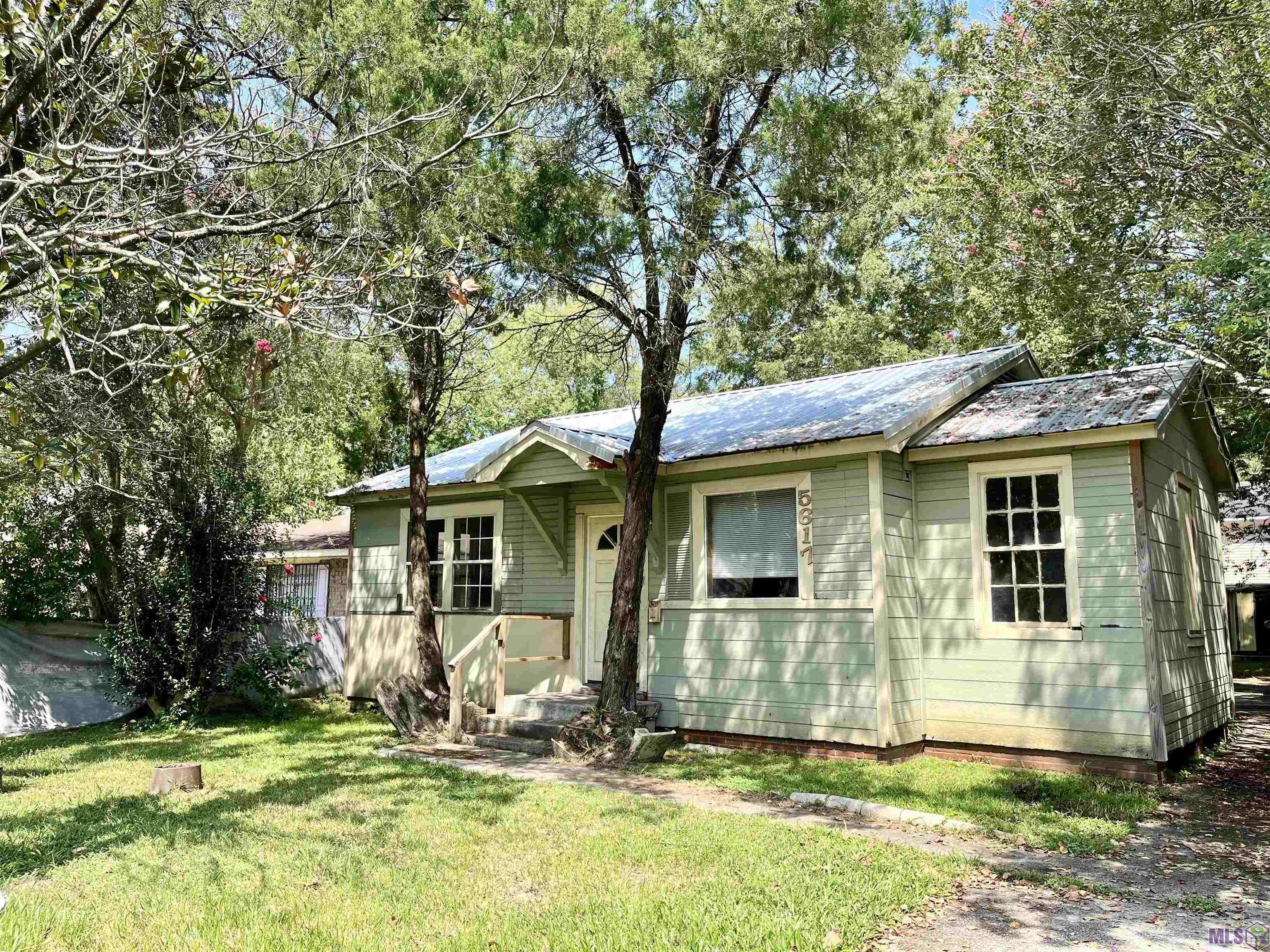 5617 Fairfields Avenue Baton Rouge, LA 70806 - Photo 3 of 11