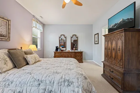 $375,000 | 328 Larktree Lane, Fuquay-Varina, NC 27526