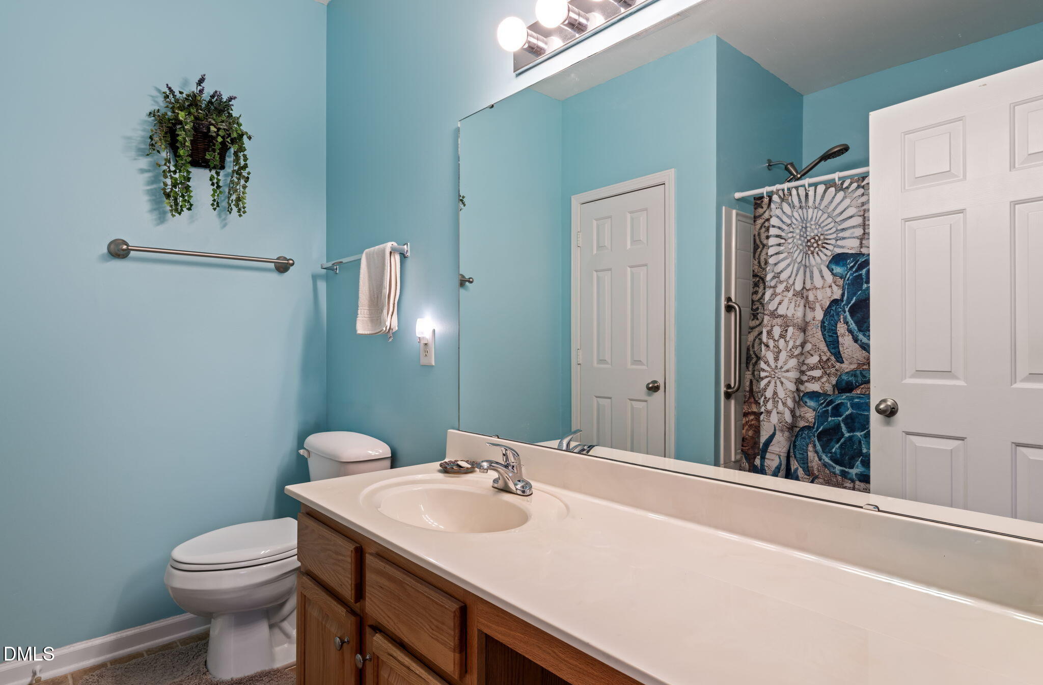 328 Larktree Lane Fuquay-Varina, NC 27526 - Photo 13 of 21 14-web-or-mls-untitled-09496